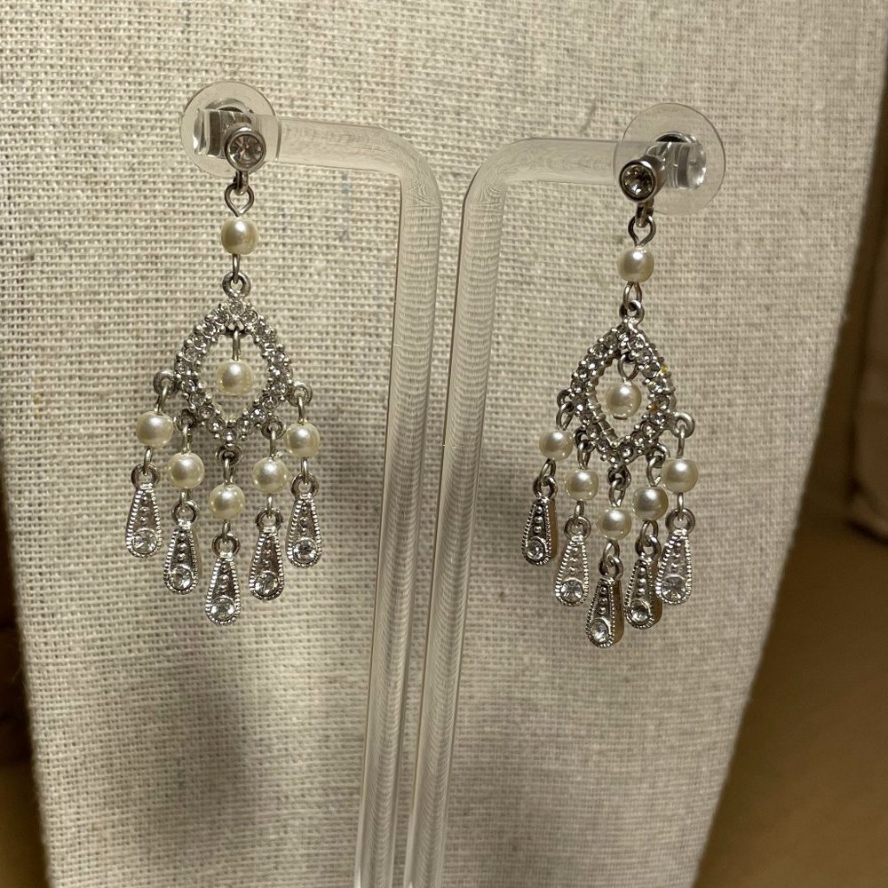 Chandelier Rhinestones Faux Pearl Dangle Silver Tone Pierced Earrings 2”